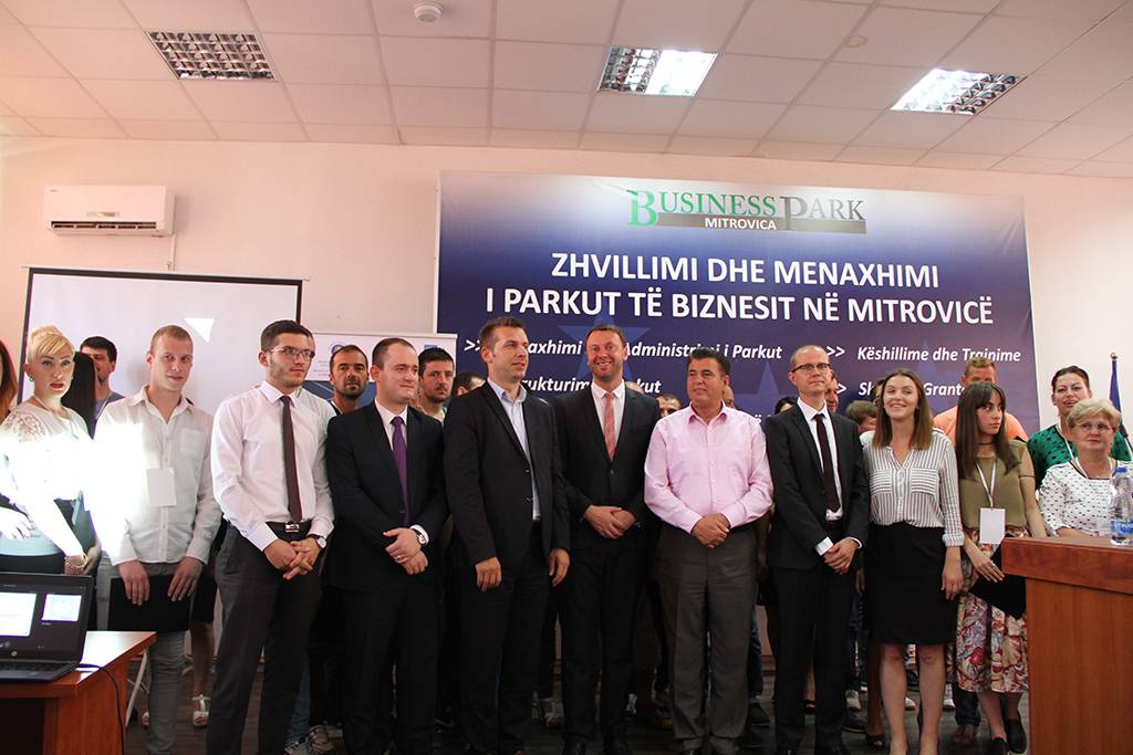 UNDP dhe MPMS ndajnë grante të vetë-punësimit në Mitrovicë