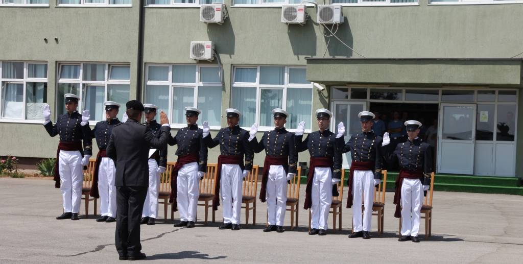 Diplomojnë kadetët e rijnë të FSK-së, gjenerata 2016