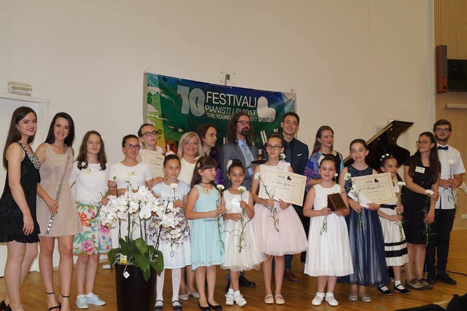 Mbaron Festivali Ndërkombëtar Pianisti i ri 2017