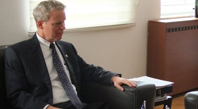 Ambasadori Delawie viziton Agjencinë e Ushqimit dhe Veterinarisë