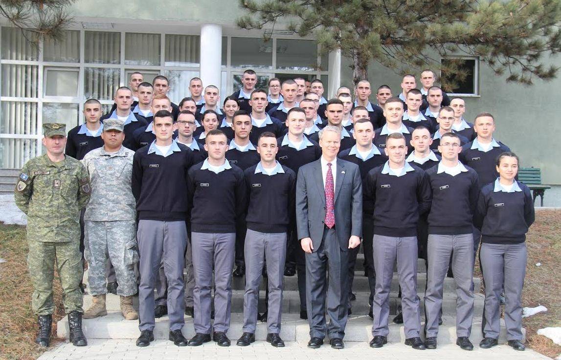 Ambasadori Delawie ligjëroi para kadetëve të FSK-së