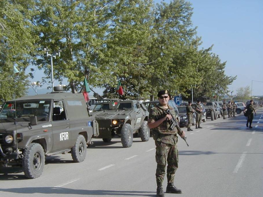 NATO është e gatshme të ndërhyjë nëse cenohet liria e lëvizjes në Kosovë