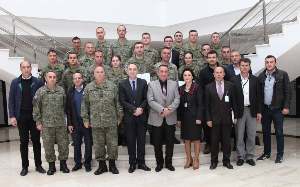 Certifikohen 22 pjesëtarë të FSK-së në përdorimin e sistemit elektronik