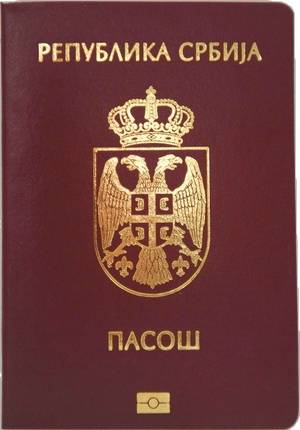  Vazhdon shpërndarja e pasaportave serbe në Kosovë