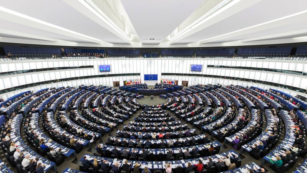 PE miraton rezolutë për integrimin evropian të Kosovës