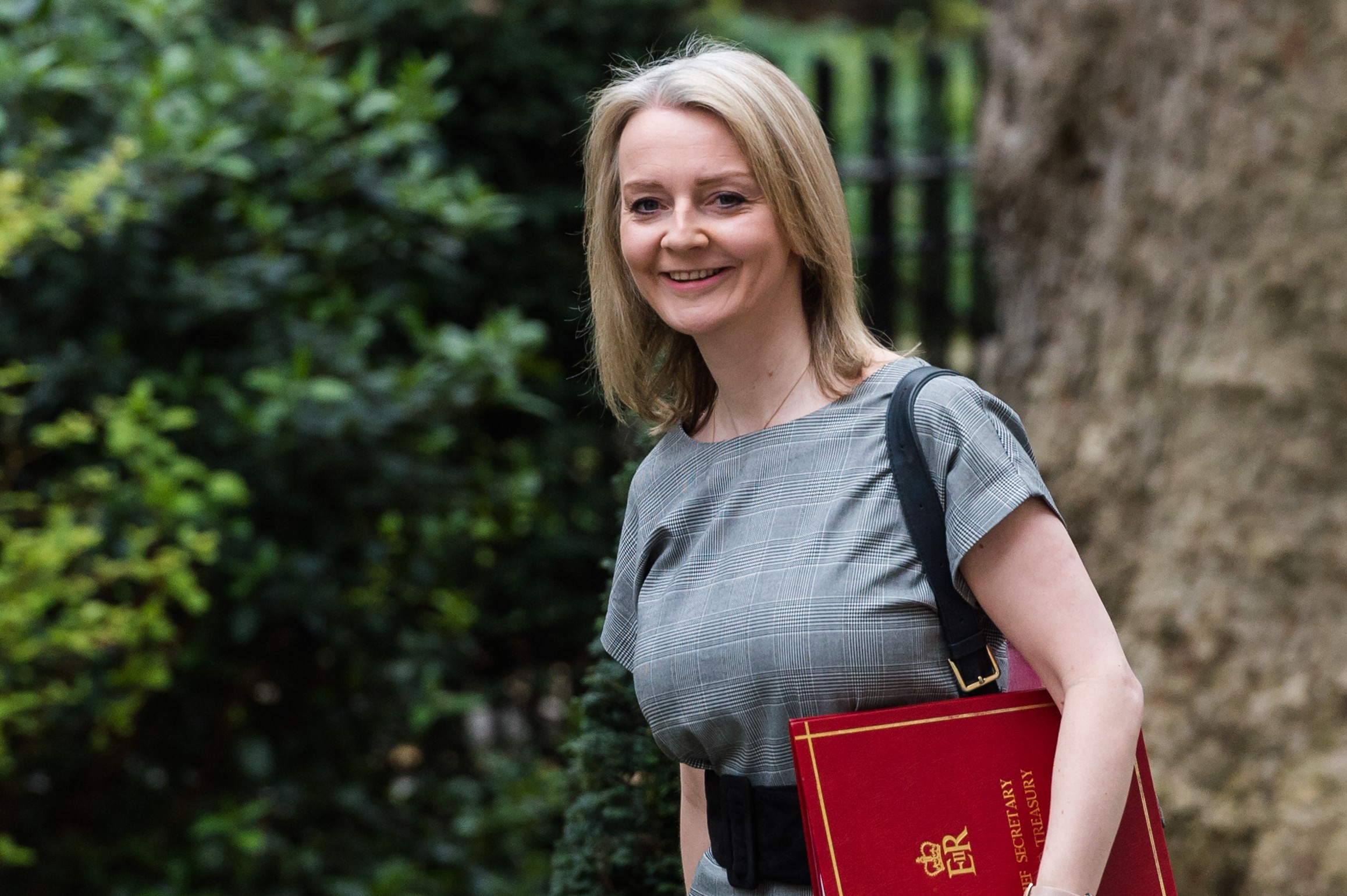 Kryeministri Kurti pranon letër nga Kryeministrja e Britanisë, Liz Truss