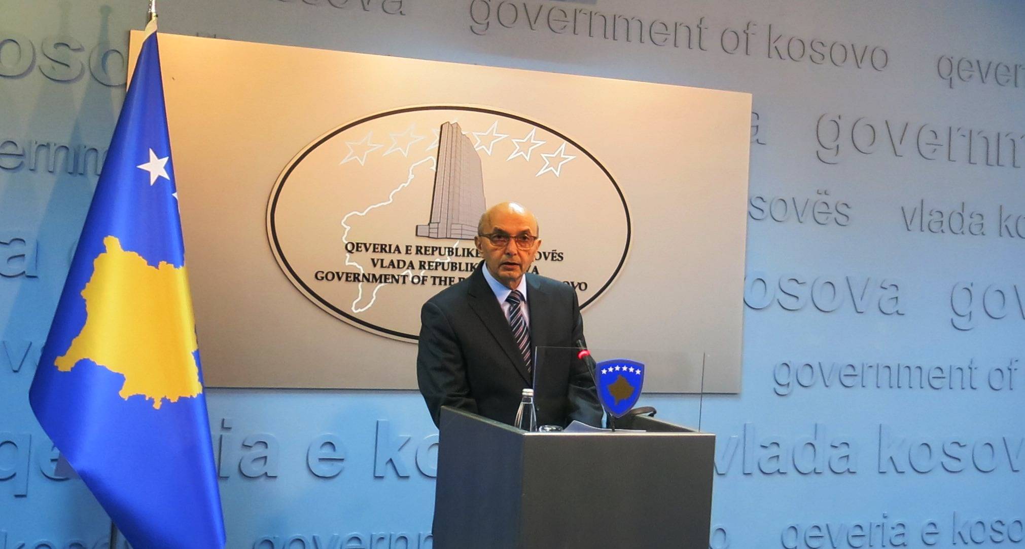  Mustafa: Nëse kufiri ndryshon atëherë duhet të ndryshojë edhe flamuri