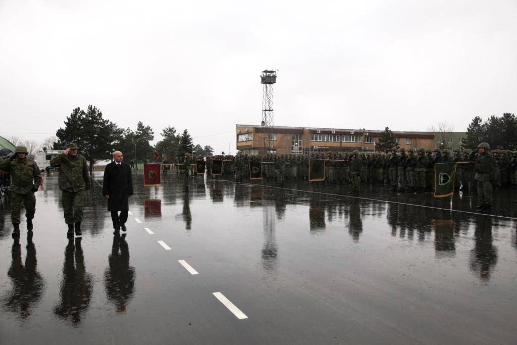 FSK shënoi 17 vjetorin e Epopesë së UÇK-së me ceremoni ushtarake 