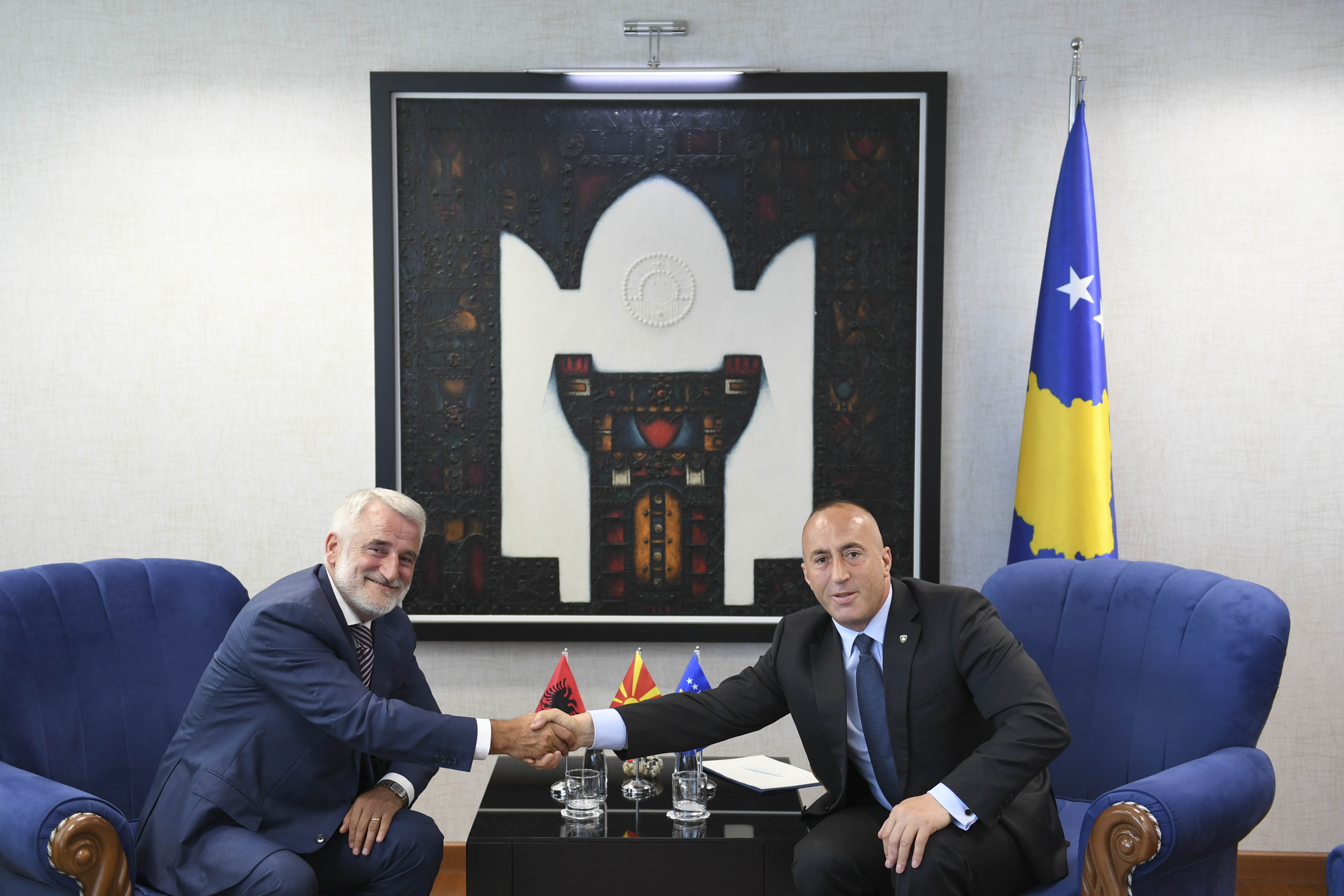 Kosova dhe Maqedonia shembull për vendet tjera të rajonit