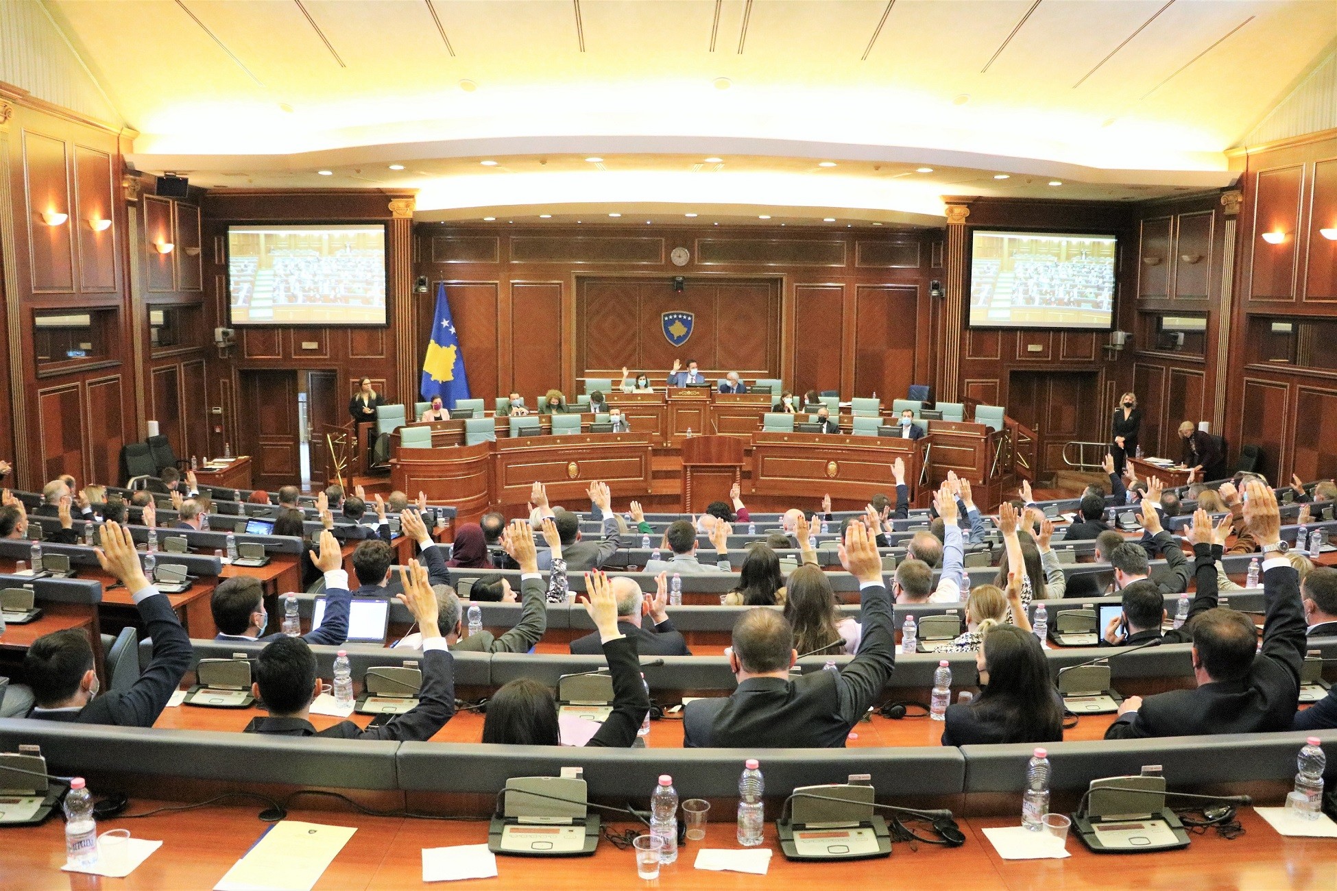 Kuvendi shqyrton Propozim-Rezolutën për punën dyvjeçare të Qeverisë