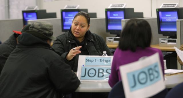 Niveli i papunësisë në SHBA bie në 5.3 përqind