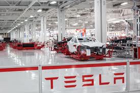 Tesla ndërton një uzinë 5 miliardë dollarë në Nevada