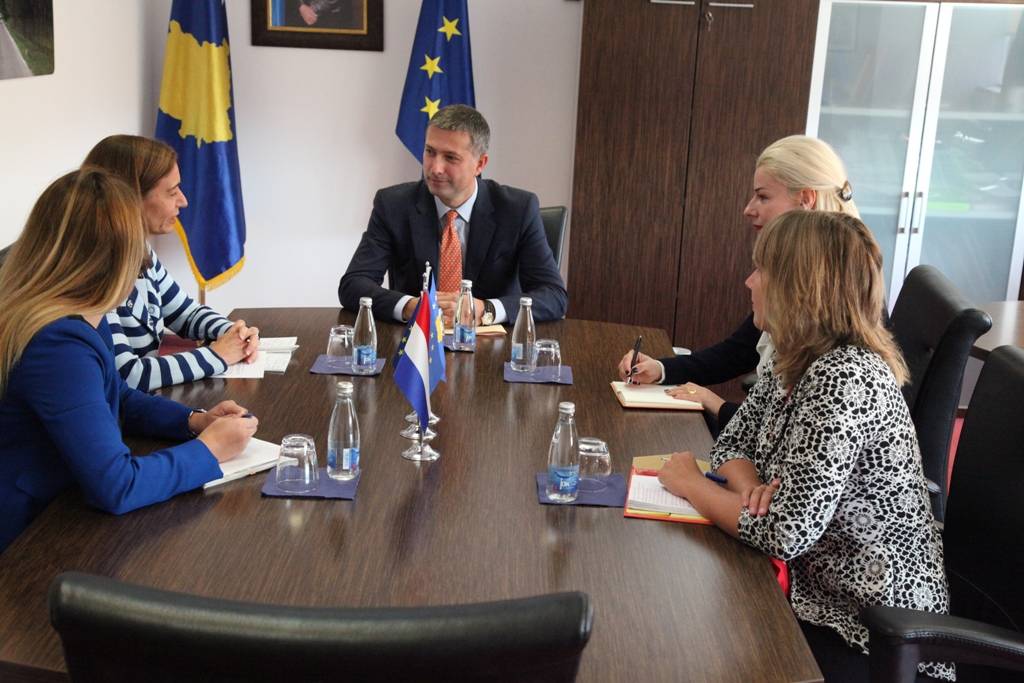 Kosova ka përmbushur kriteret, tani pret nga BE liberalizimin e vizave 