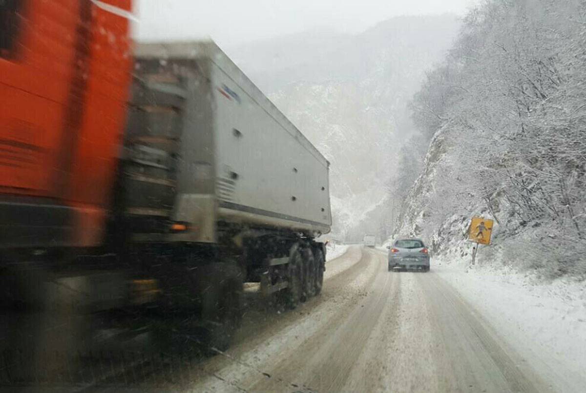 Rrugët nacionale dhe rajonale, të qarkullueshme