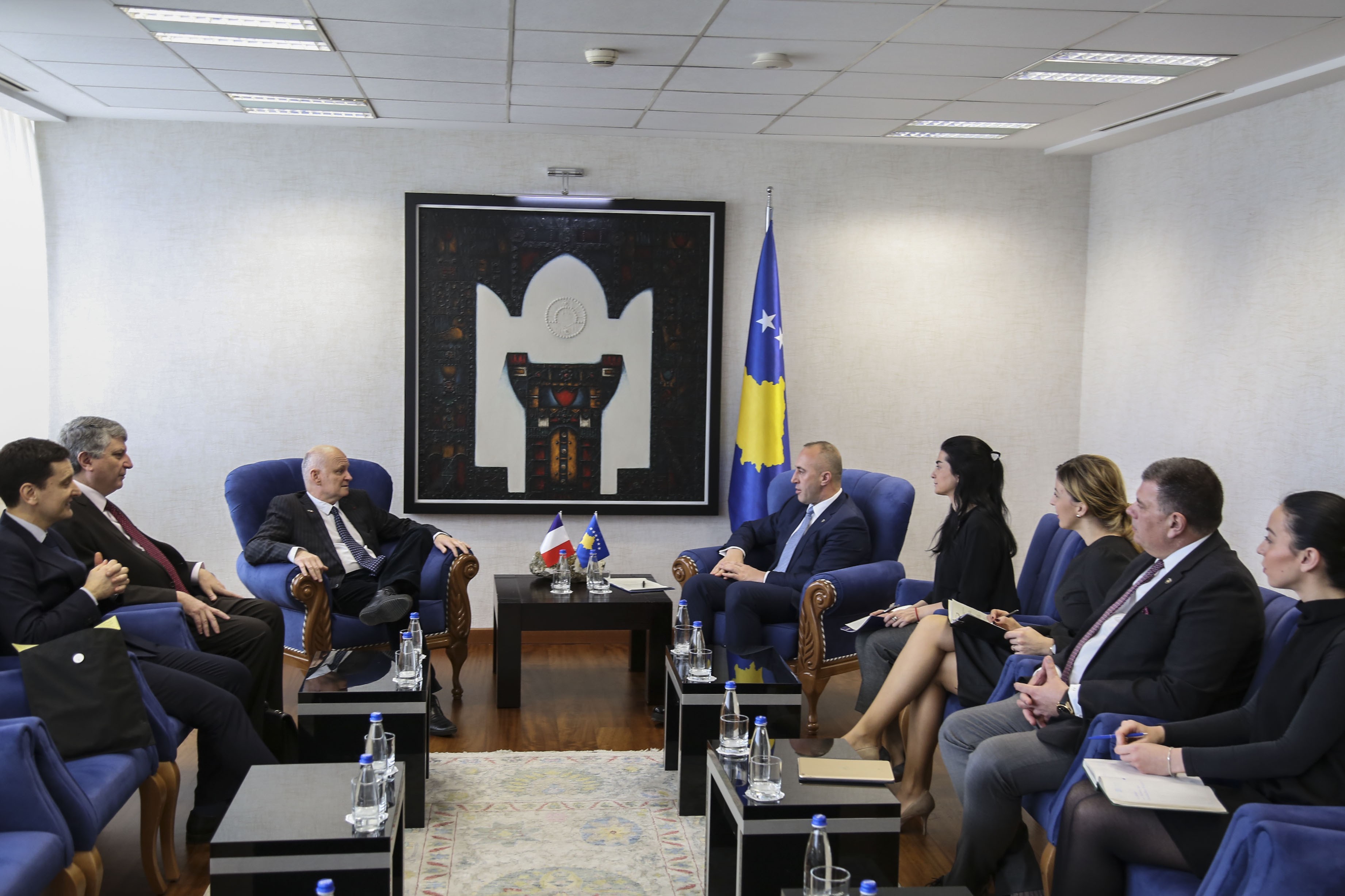 Kosova ofron ambient të mirë ekonomik dhe rini shumë aktive