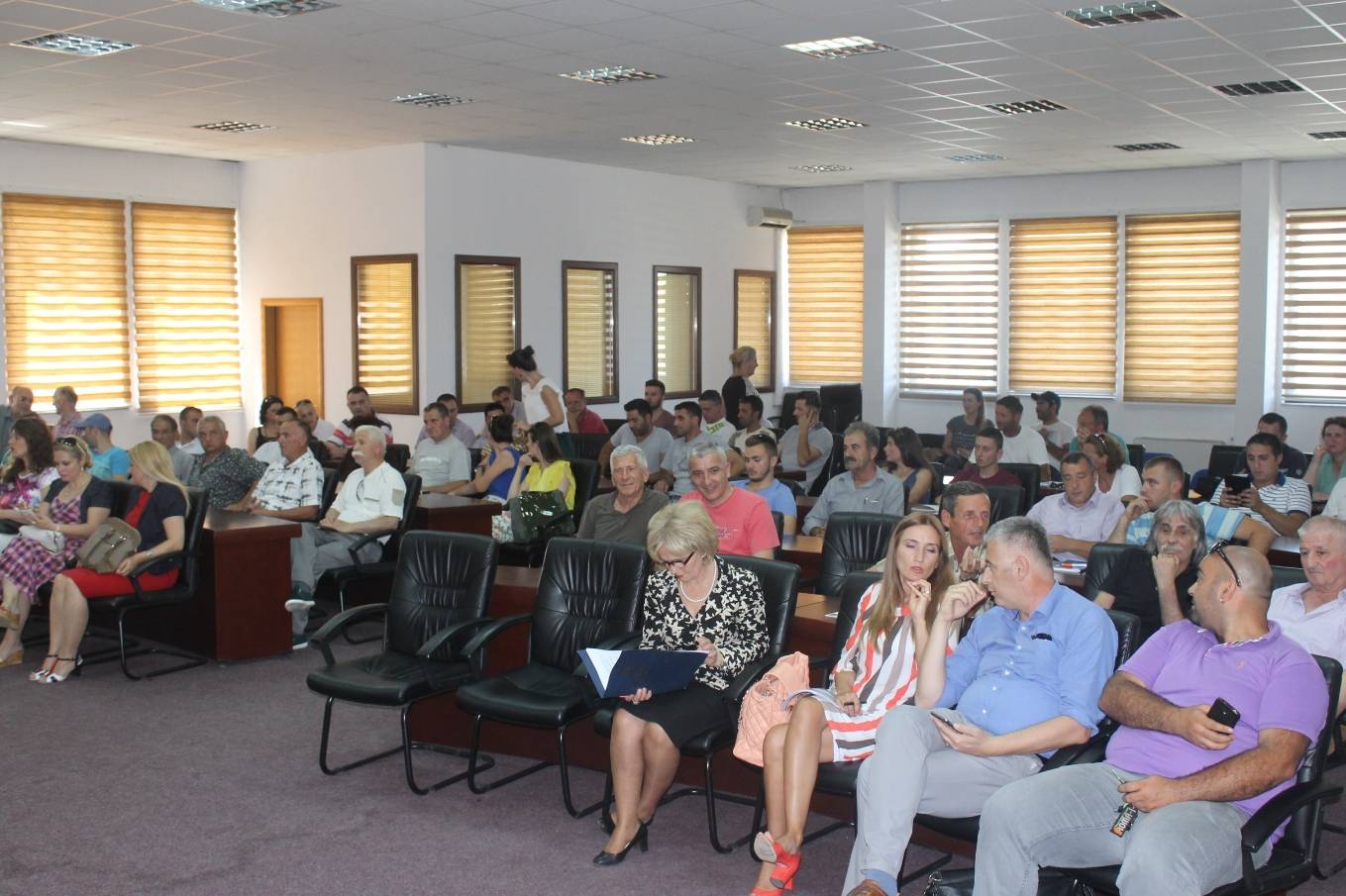 Gjakova bënë publike skemën e granteve për biznese