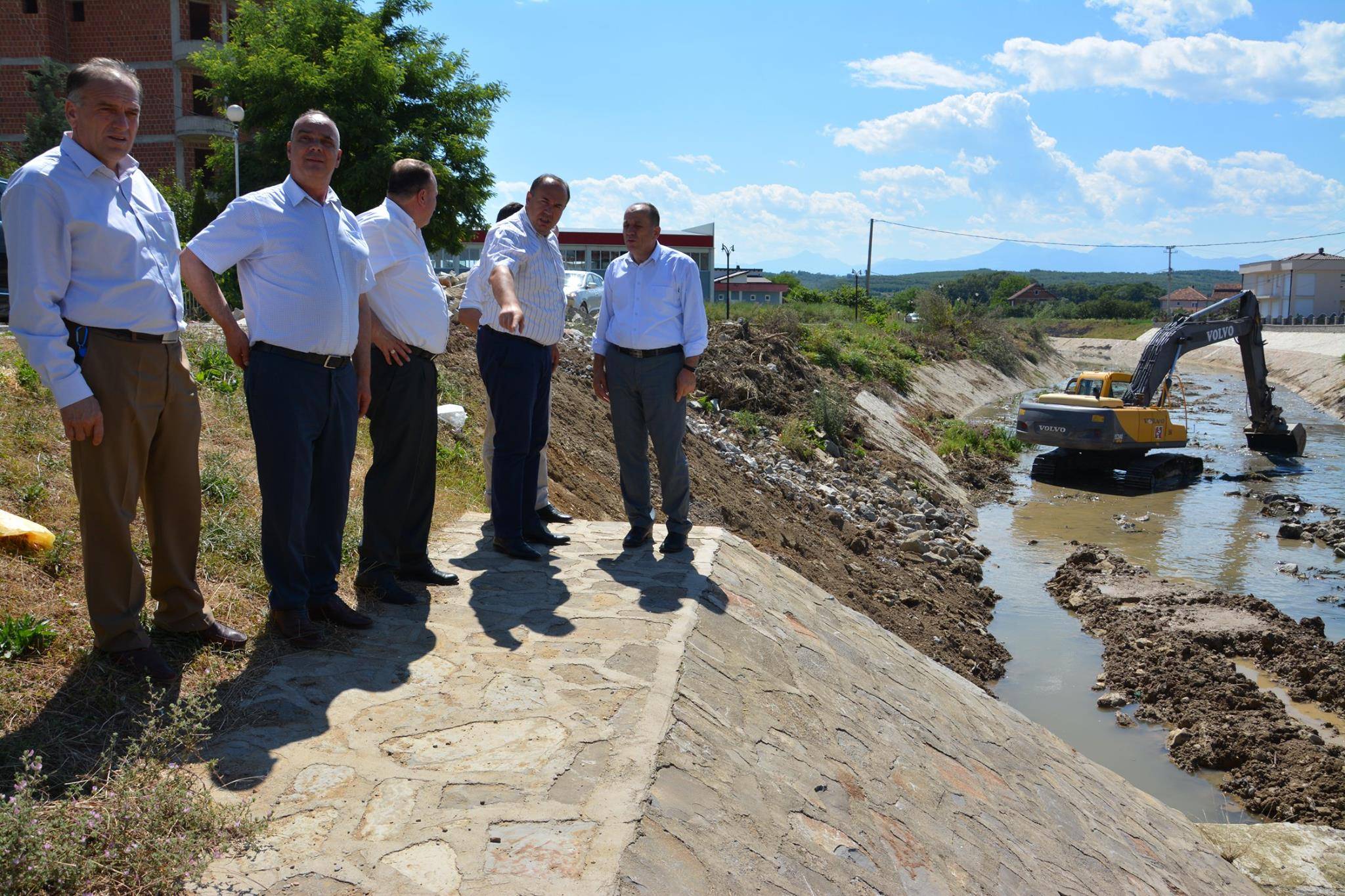 Nis rregullimi i lumenjve Drini i Bardhë dhe Klina