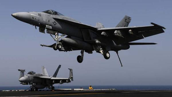 Sulmet ajrore vrasin dhjetëra militant të ISIS