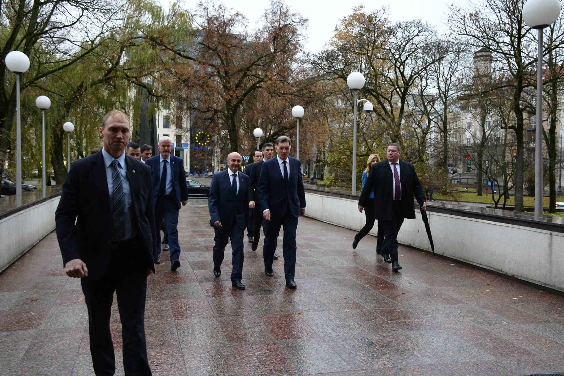Mustafa kërkon përkrahjen e Lituanisë për liberalizimin e vizave