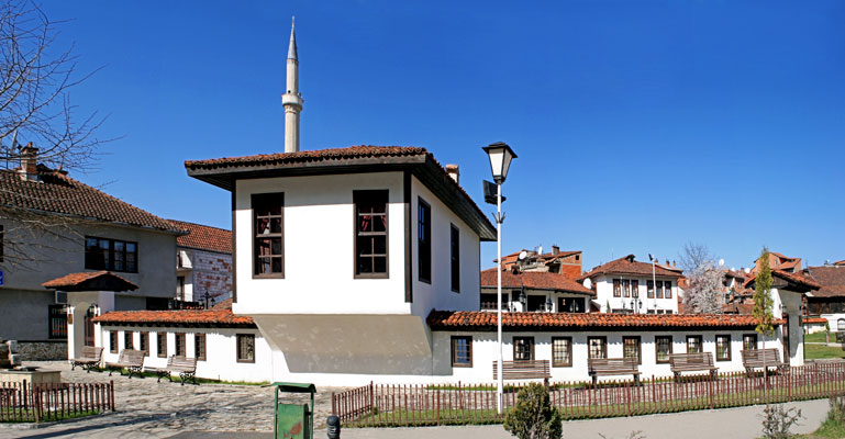 Akademia Diplomatike e Kosovës bëhet me selinë e saj në Prizren