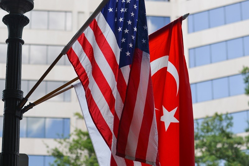SHBA i bën thirrje Turqisë të heqë dorë nga armatimi rus 