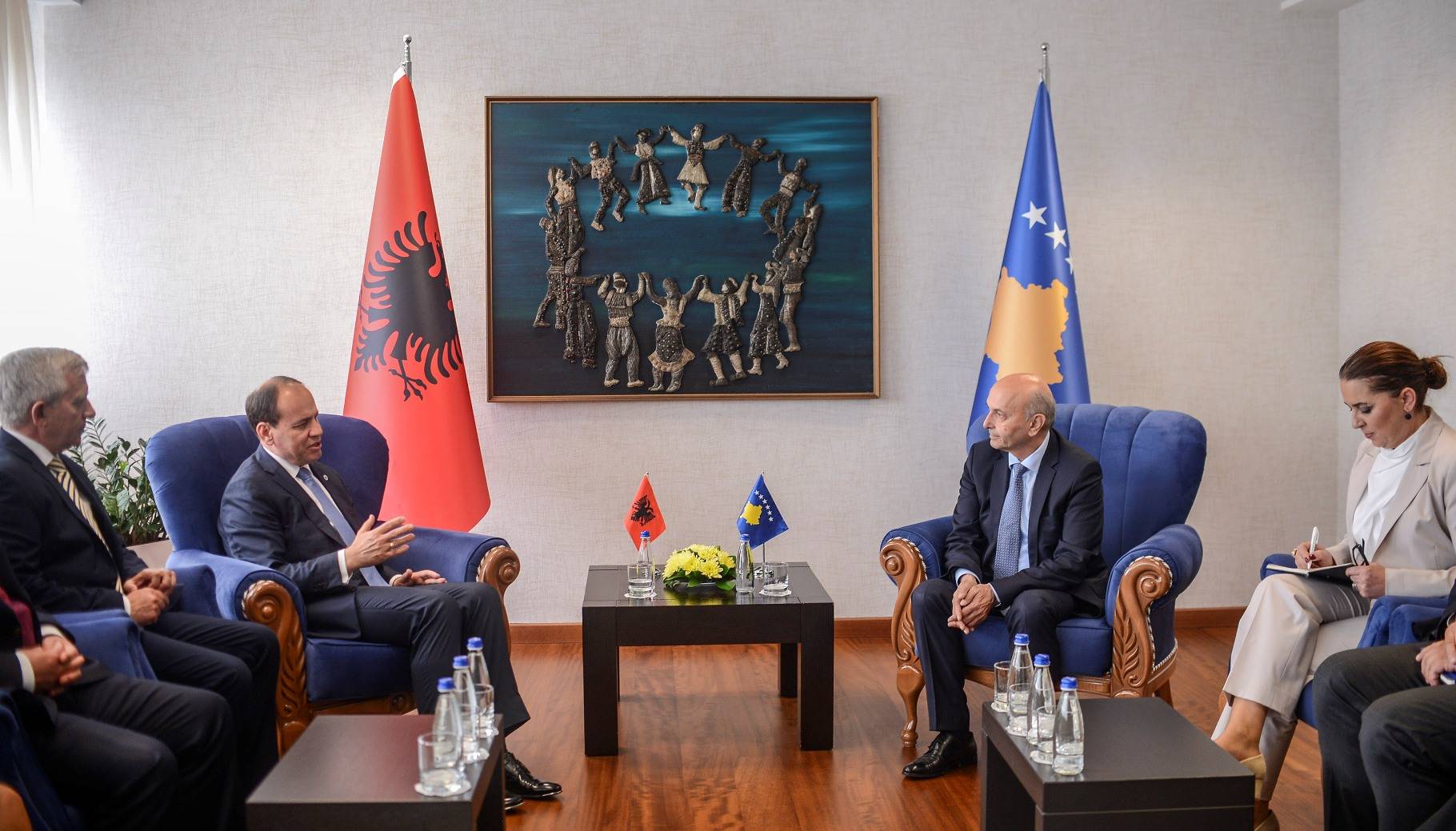 Presidenti Thaçi shpall zgjedhjet me 11 qershor