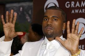 Kanye West ligjëron në Kolegjin Teknik të Tregtisë 