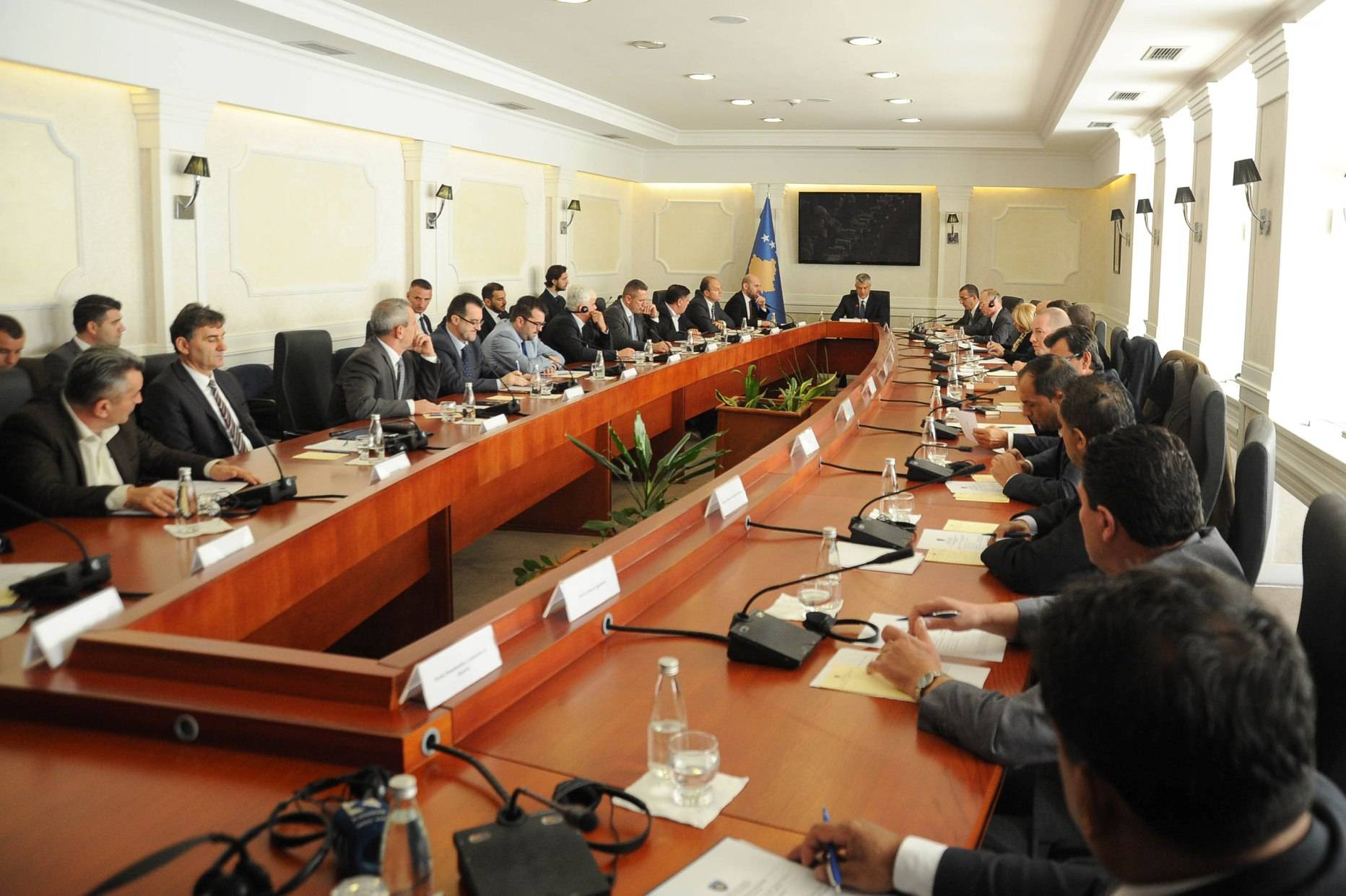 Presidenti krijon dy nëngrupe punuese për reformën zgjedhore