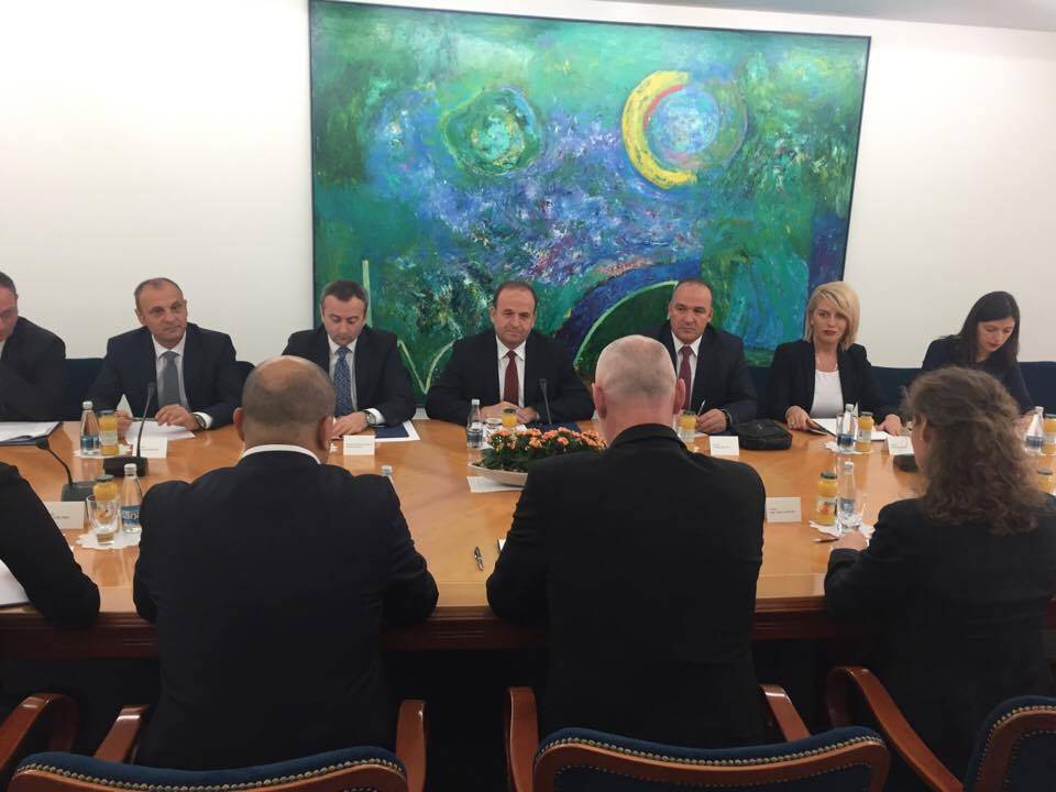 Sllovenia mbështetë integrimin e Kosovës në strukturat euro-atlantike