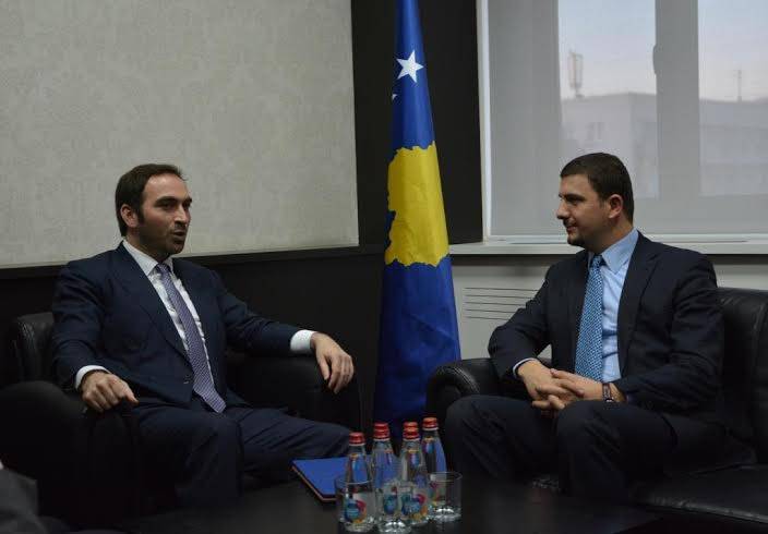 Memli Krasniqi pranoi detyrën e ministrit të Bujqësisë