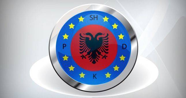 Bashkohen demokristianët e Kosovës