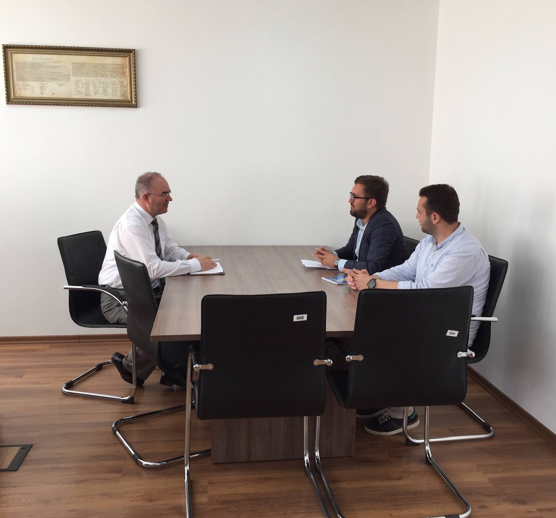 AGK: Gjykatat të emërojnë gjyqtarë për rastet e gazetarëve