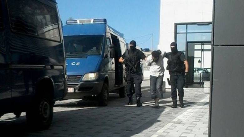  Policia arreston 7 persona për bixhoz të paligjshëm