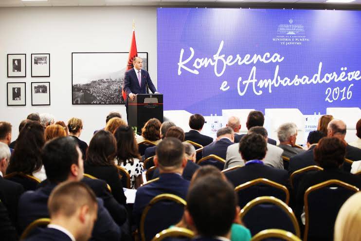 Sindikata denoncon avancimet e paligjshme në misionet diplomatike