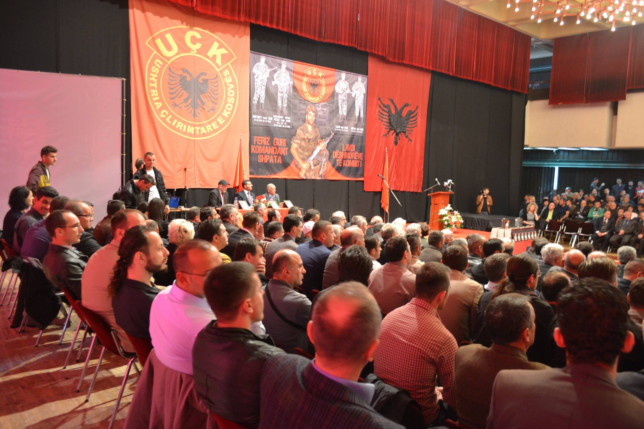 U promovua libri Feriz Guri - Uragani i UÇK-së