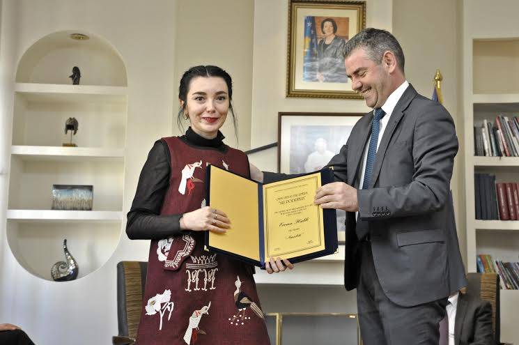 Çmimi Azem Shkreli iu ndahet shkrimtarit Arif Demolli