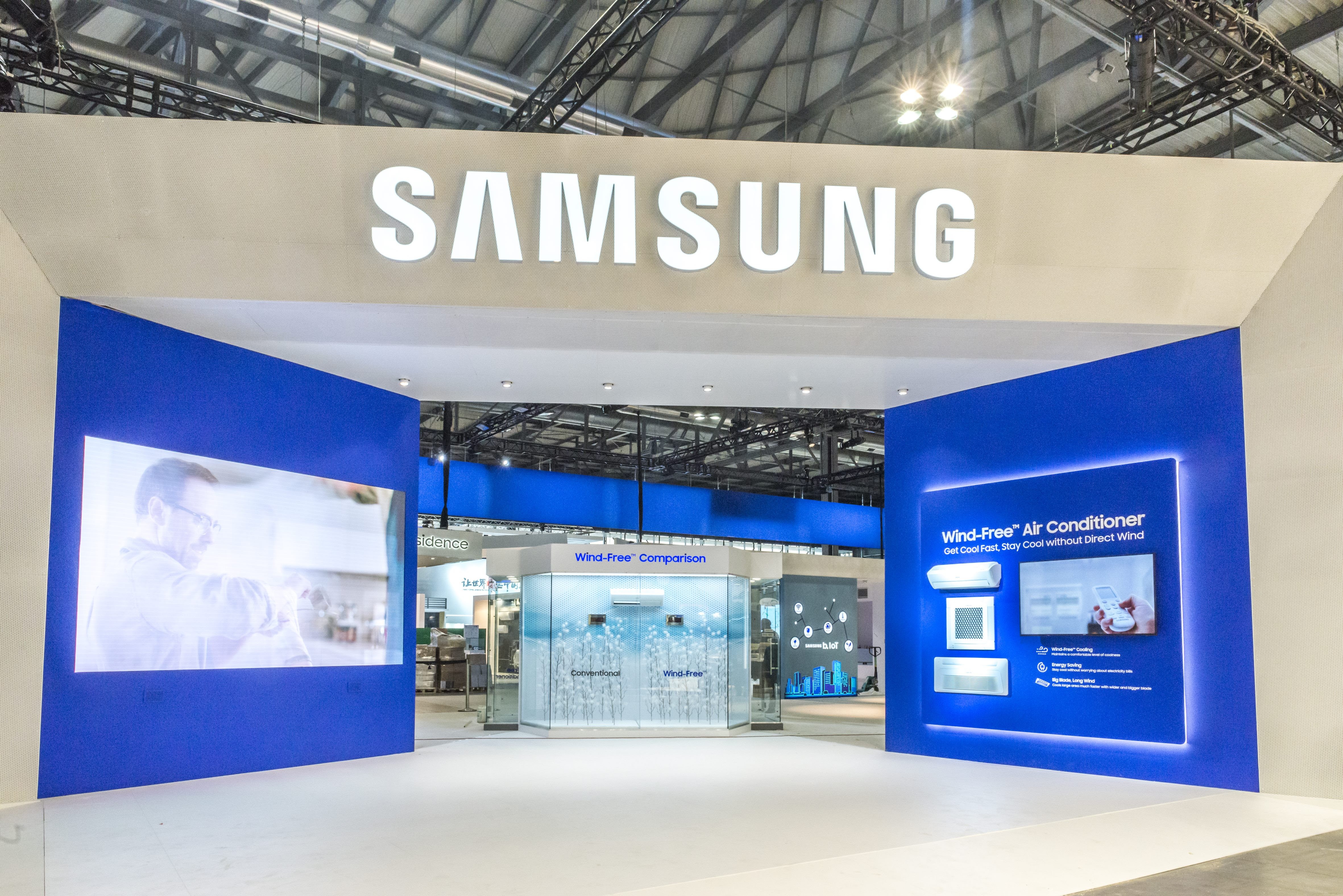 Samsung lançon kondicionerët Wind-FreeTM