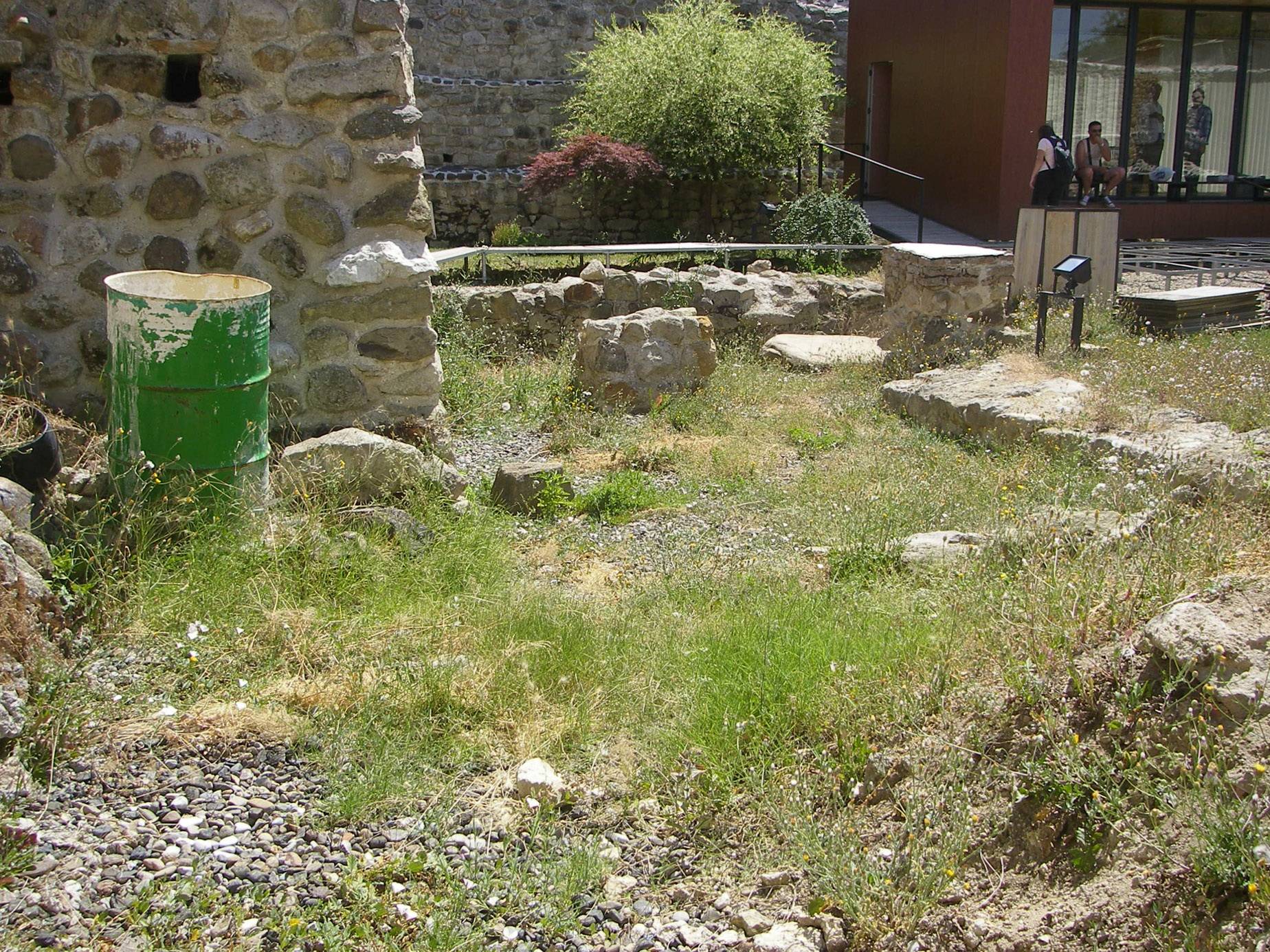 Kalaja e Vushtrrisë është në pronësi të Institutit e jo të komunës