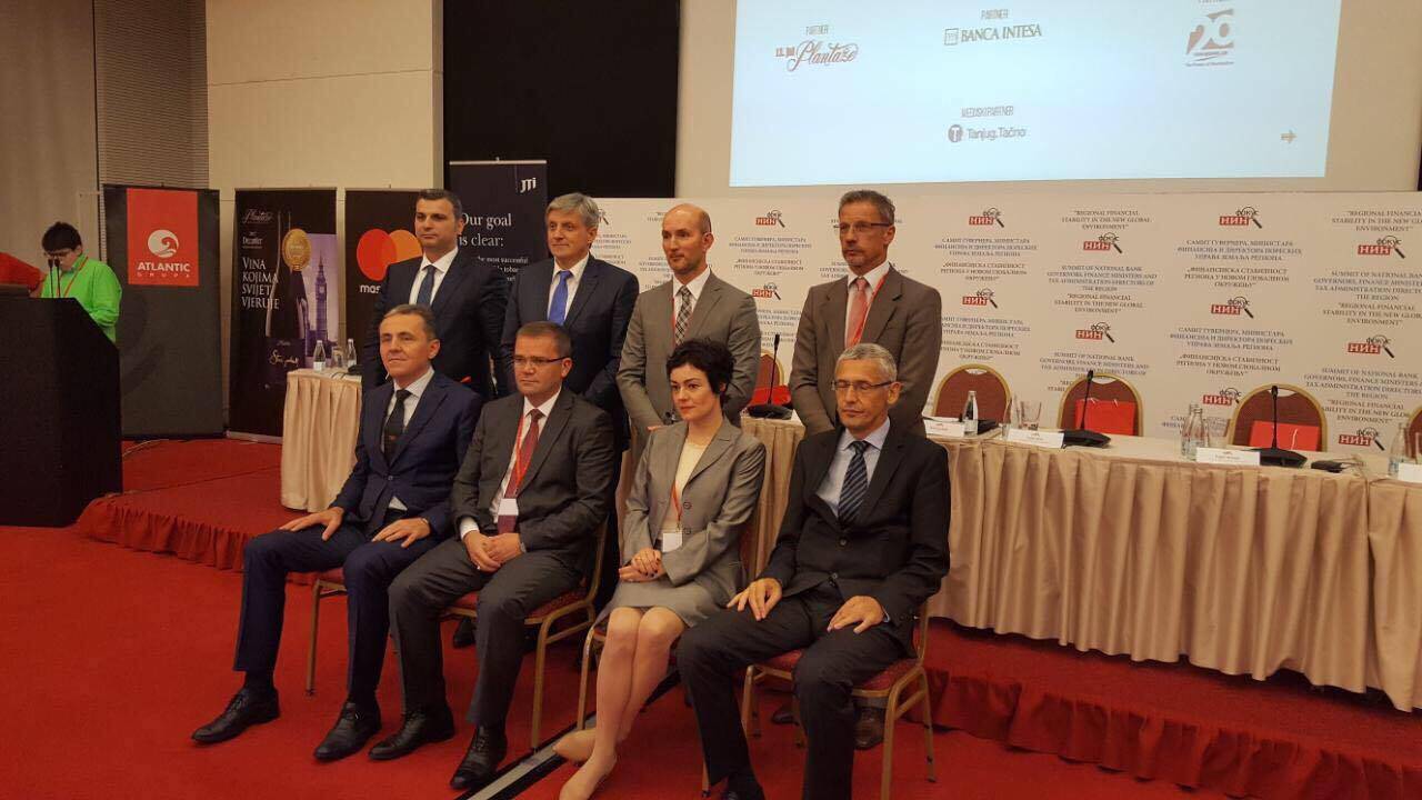 Ndryshimet në kursin e këmbimit të euros nuk ndikojnë në ekonominë e Kosovës