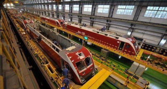 Malajzia prodhon trenat kinezë