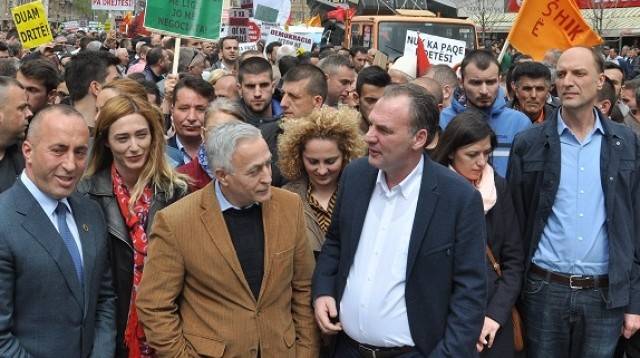 Opozita vazhdon mobilizimin për protesten e 17 shkurtit