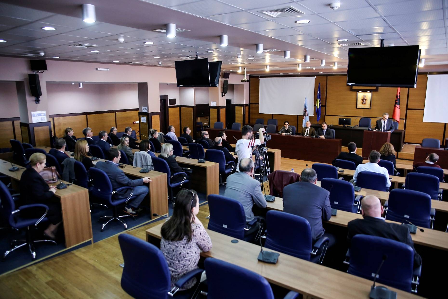Mblidhet Kuvendi i Komunës së Prishtinës
