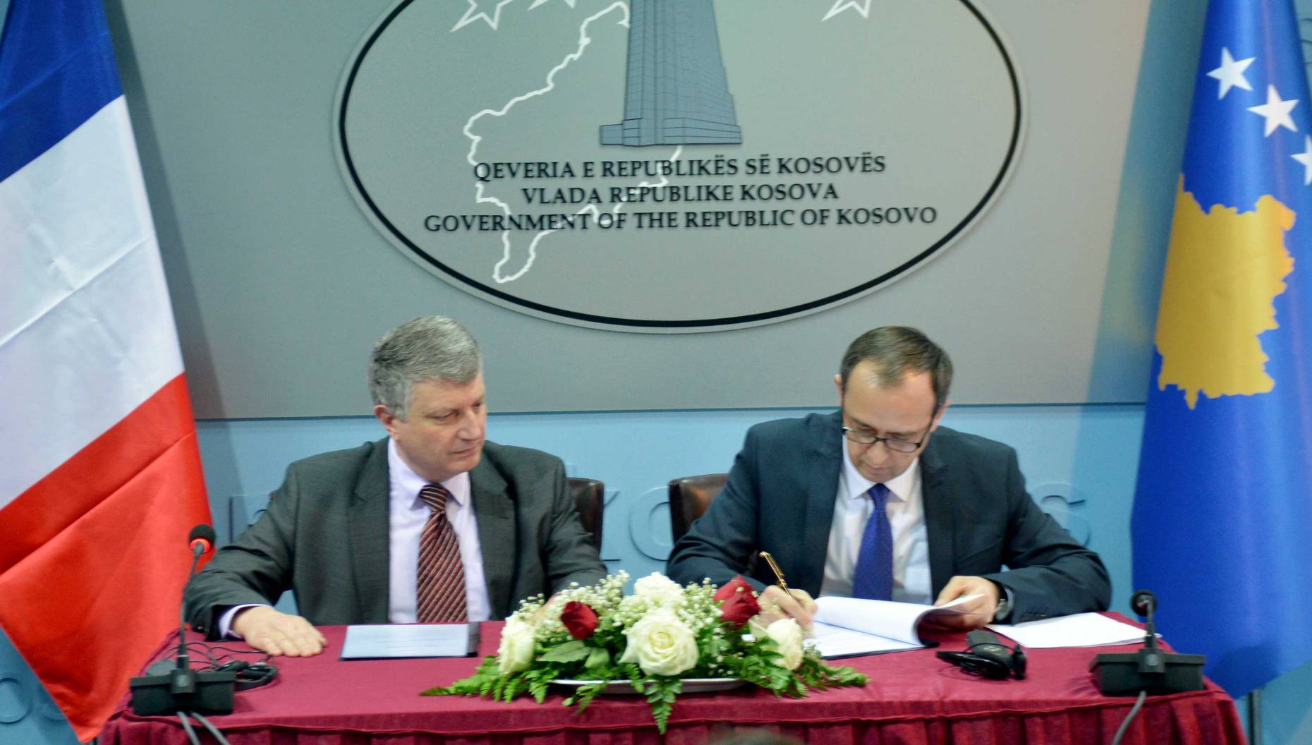 Kosova merr hua nga Franca për trajtimin e ujërave të zeza  