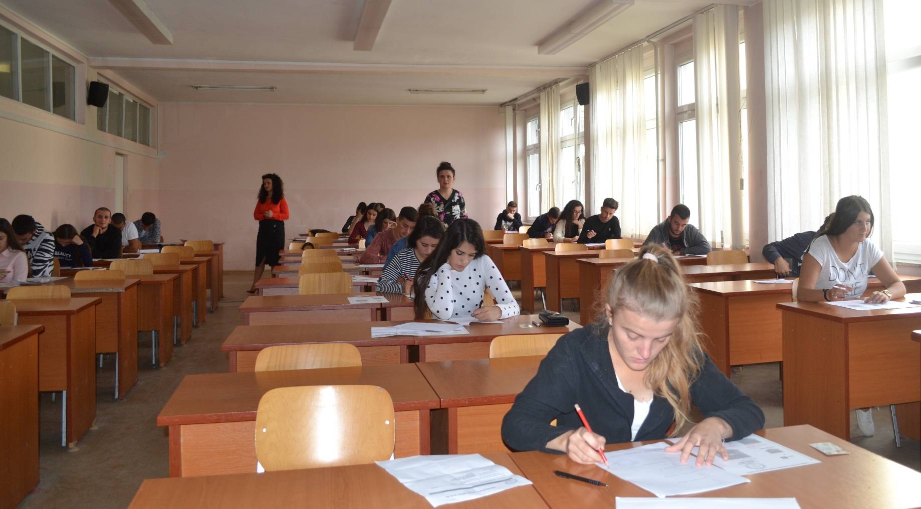 Fillojnë provimet pranuese në Universitetin Kadri Zeka