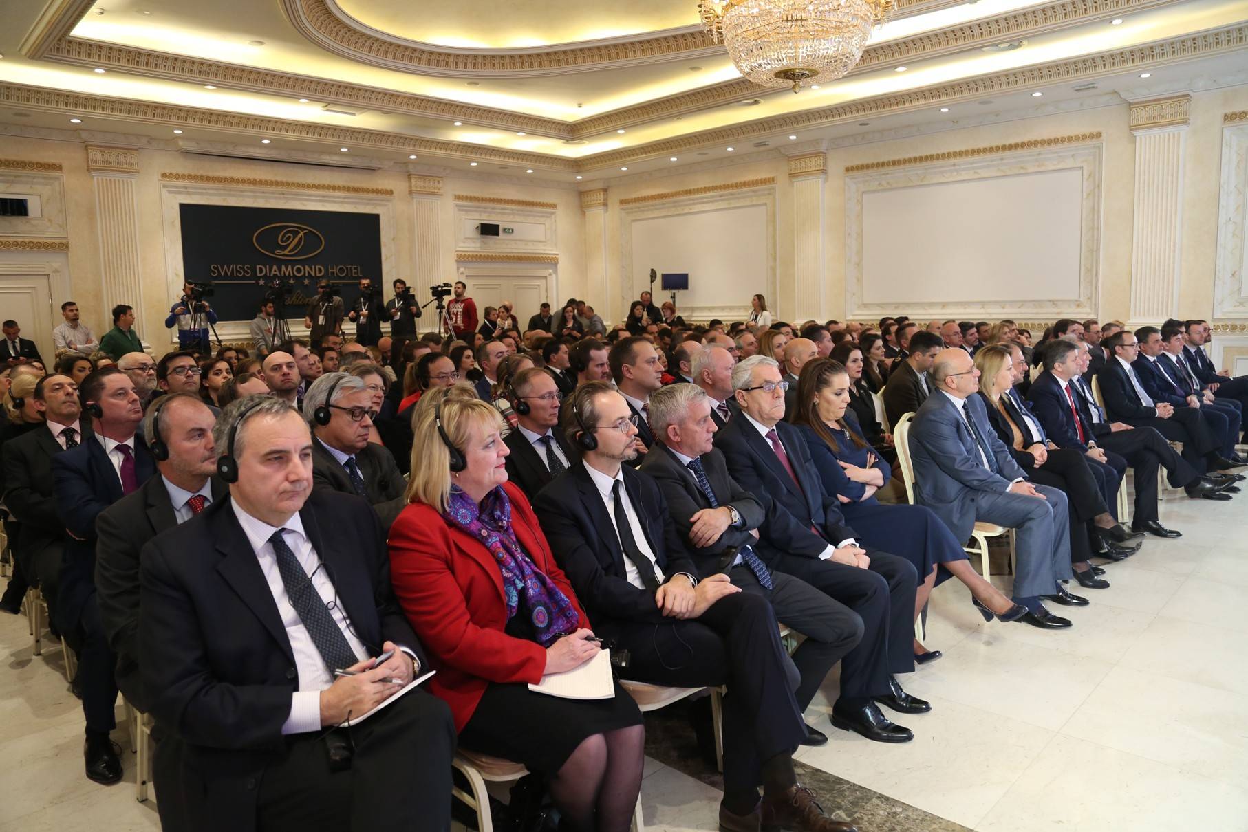Nisin punimet e konferencës së ambasadorëve të Kosovës