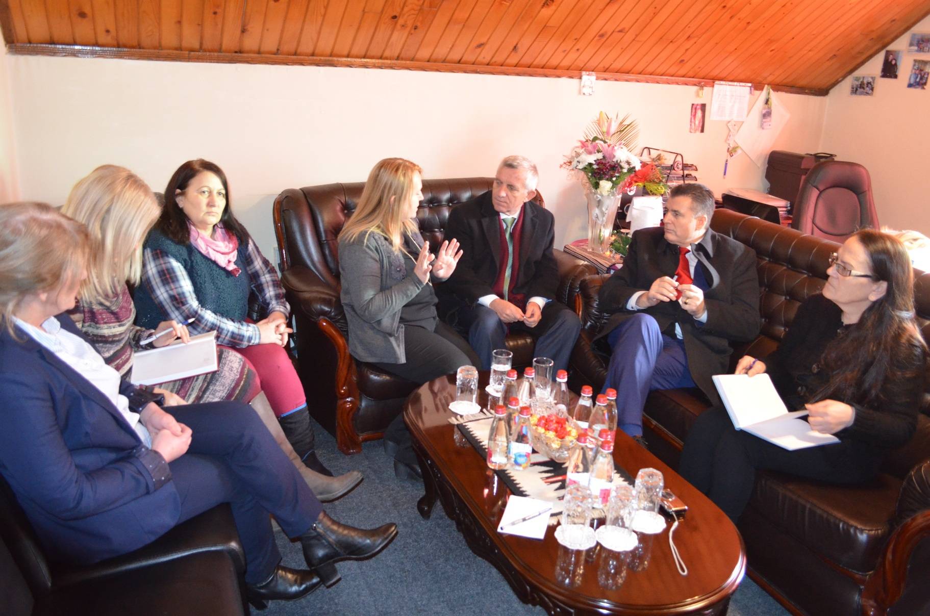 Ambasadori i Shqipërisë, Qemal Minxhozi vizitoi Mitrovicën