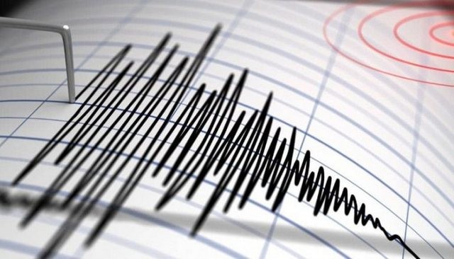 Franca goditet nga dy tërmete prej 5 ballësh