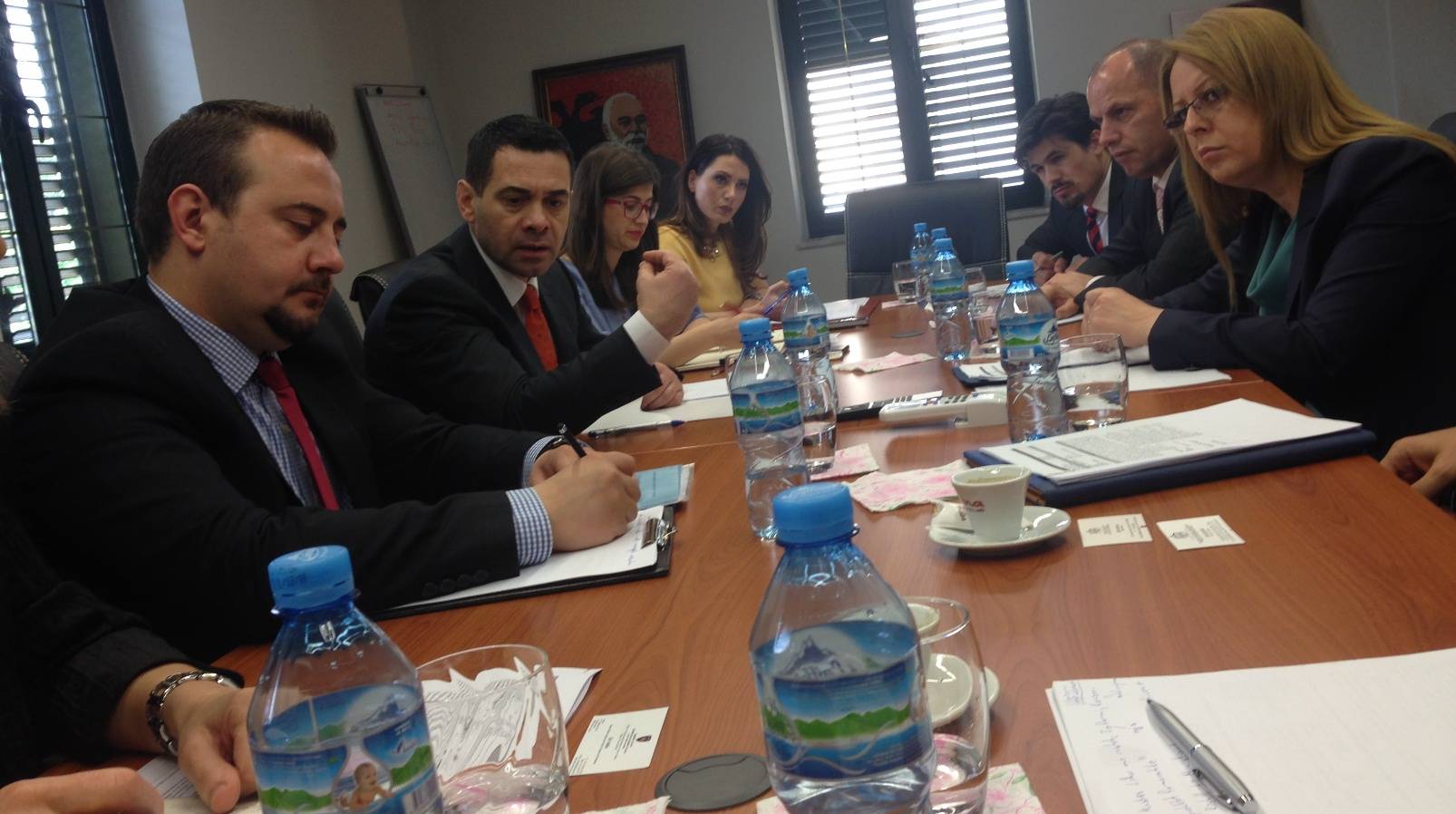 Shqipëria e Kosova krijojnë një grup për nxitjen dhe lehtësimin e tregtisë 