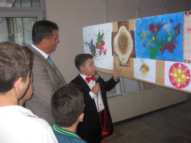 Hapet ekspozita me piktura në Mitrovicë