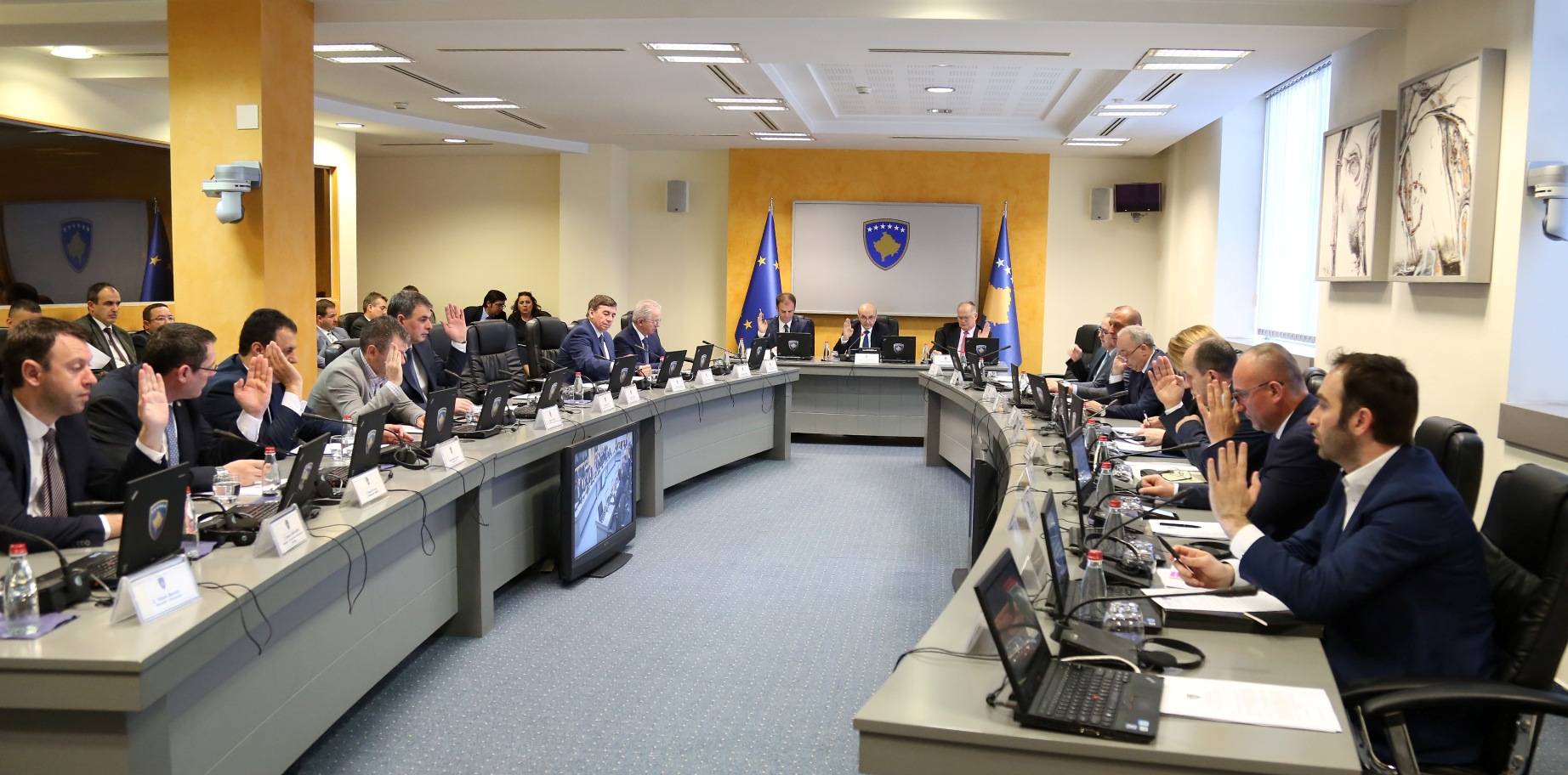 Qeveria miraton strategjinë për integrimin e komunitetit malazez